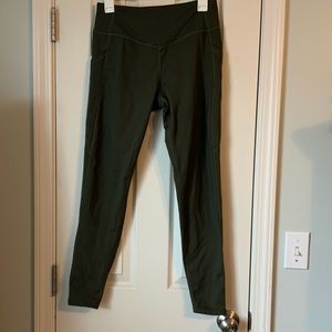 Baleaf Laureate Thermal Pocketed Leggings . Medium . Olive .